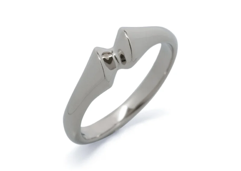 Bold And Beautiful Jewelry Now At Irresistible Prices JW195 Dress Ring, Sterling Silver