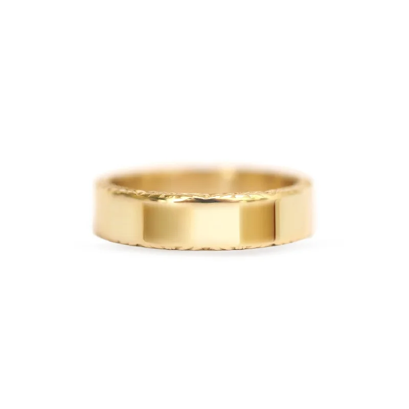 Save On Luxury Jewelry Pieces – Limited-Time Offers Men's Elsa Engraved Wedding Band
