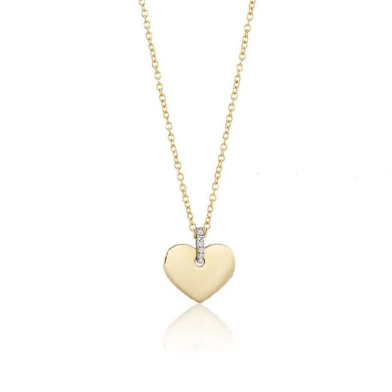Timeless Elegance Now At Special Discounts Aurelia Demark 18K Gold Diamond Small Heart Pendant Necklace